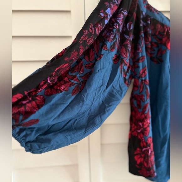 Free People NWT Wild Memories Peasant Boho Flowy Floral Blouse Top Size Small - Picture 8 of 13
